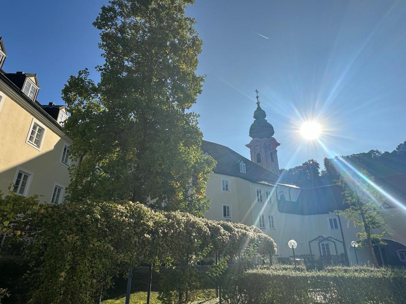 Hotel Haus Der Begegnung Heilig Geist Burghausen Exterior foto