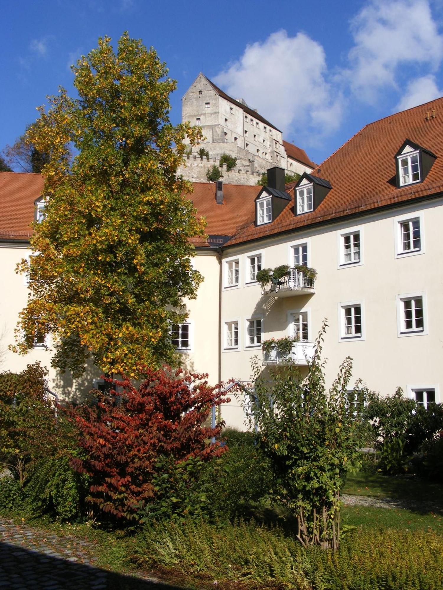 Hotel Haus Der Begegnung Heilig Geist Burghausen Exterior foto